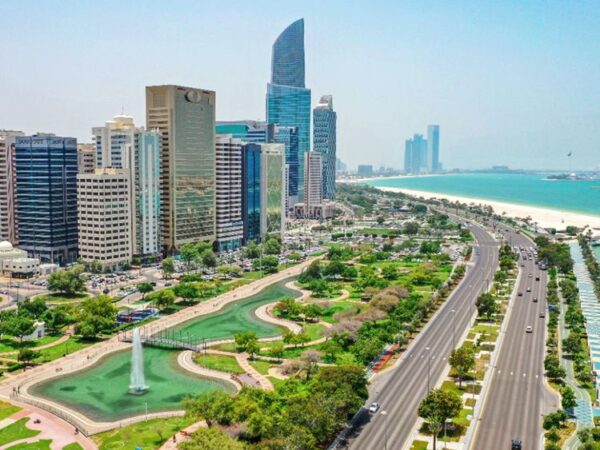 Covid-19 Abu Dhabi expands the green list; English, India not added