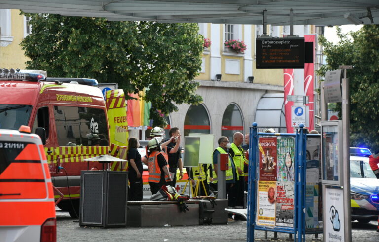 Germany: Three dead, several injured in Wuerzburg stabbing attack