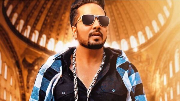 Mika Singh Net Worth 2021: Career, Income, Property, Bio