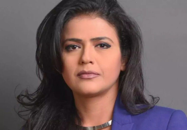 Sweta Singh Net Worth 2021: Career, Salary, Earning, Awards