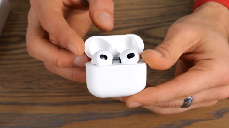 Apple AirPods 3 may still arrive this year, according to a report.