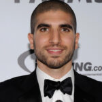 Ariel Helwani Net Worth 2021 – How Much is the MMA Journalist Worth?