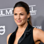 Jennifer Garner Net Worth 2022: Biography, Income, Career